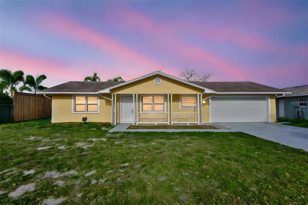 220 57th Street Court W Bradenton FL 34209