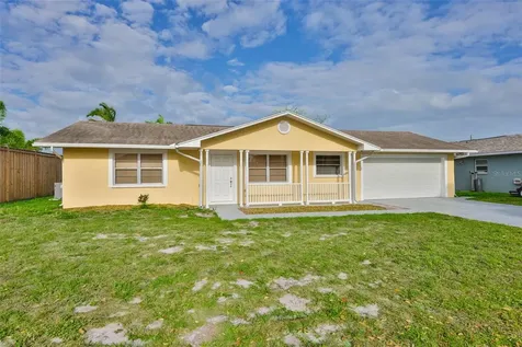 220 57th Street Court W Bradenton FL 34209