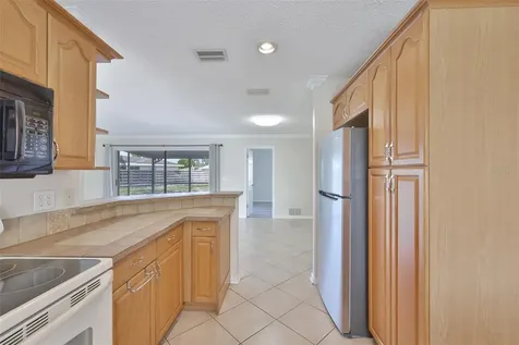 220 57th Street Court W Bradenton FL 34209