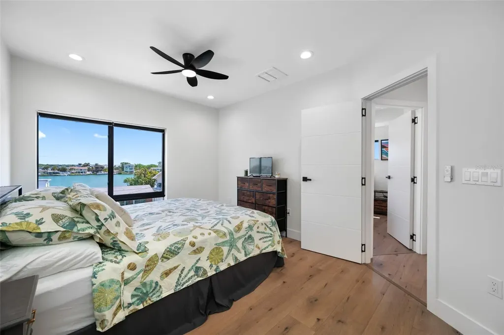 2200 Bay Boulevard Indian Rocks Beach FL 33785