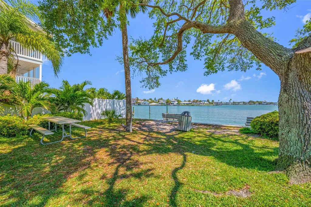2200 Bay Boulevard Indian Rocks Beach FL 33785