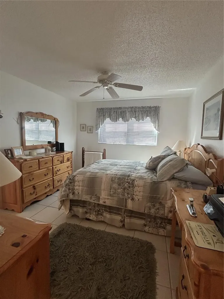 11485 Oakhurst Road Largo FL 33774