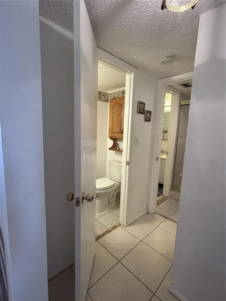 11485 Oakhurst Road Largo FL 33774