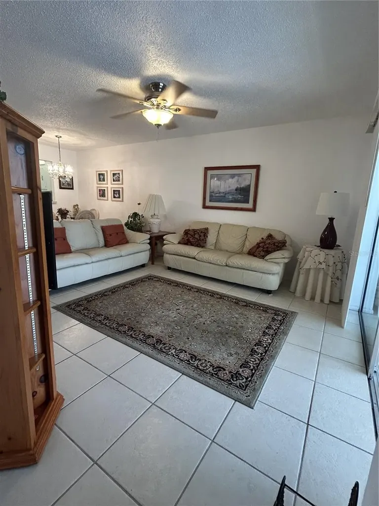 11485 Oakhurst Road Largo FL 33774
