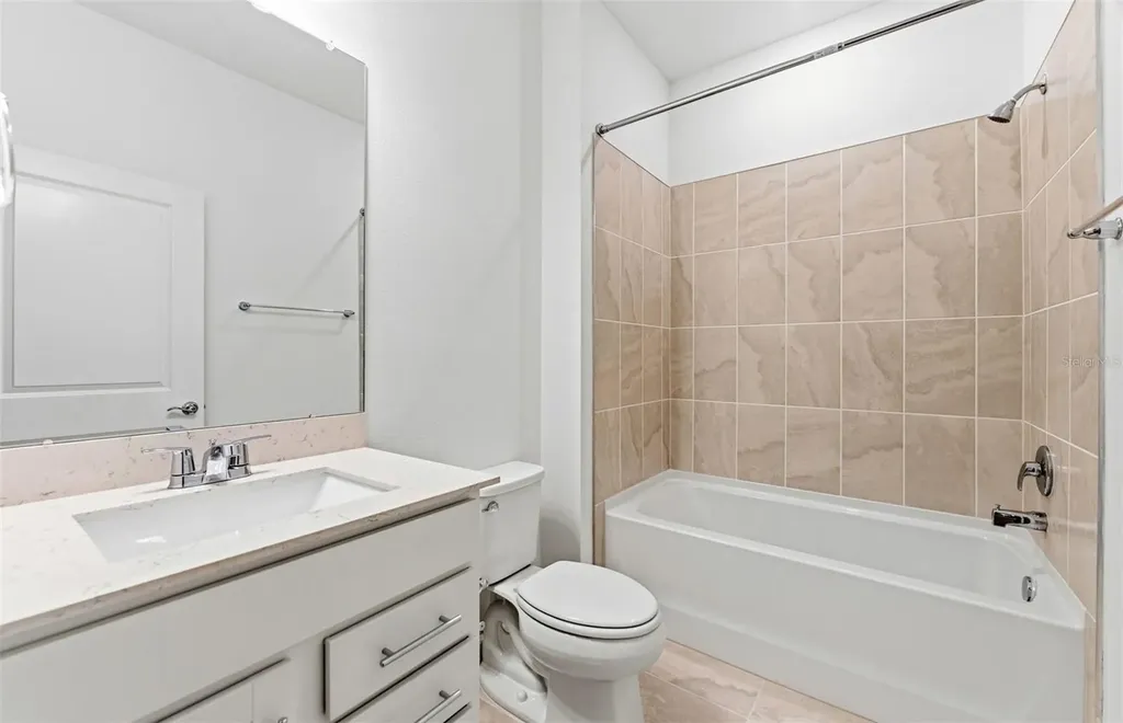 6607 Asbury Barnes Lane Wesley Chapel FL 33545