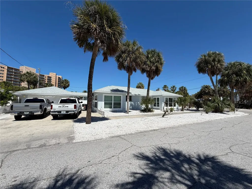 850 Mandalay Avenue Clearwater Beach FL 33767
