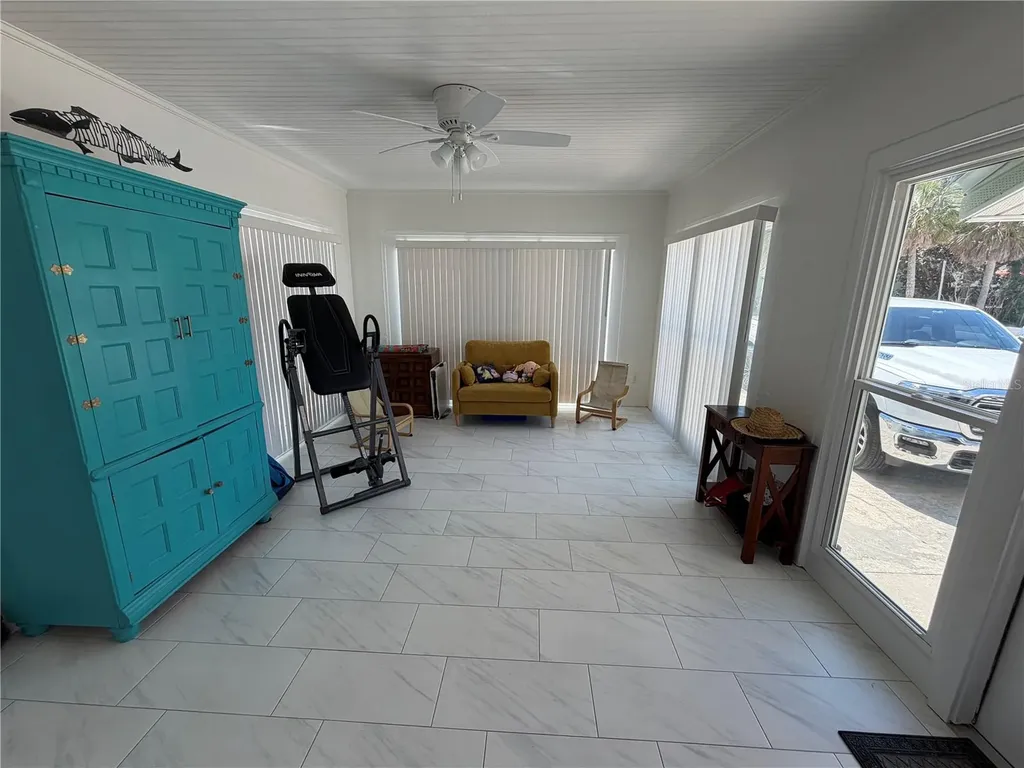 850 Mandalay Avenue Clearwater Beach FL 33767
