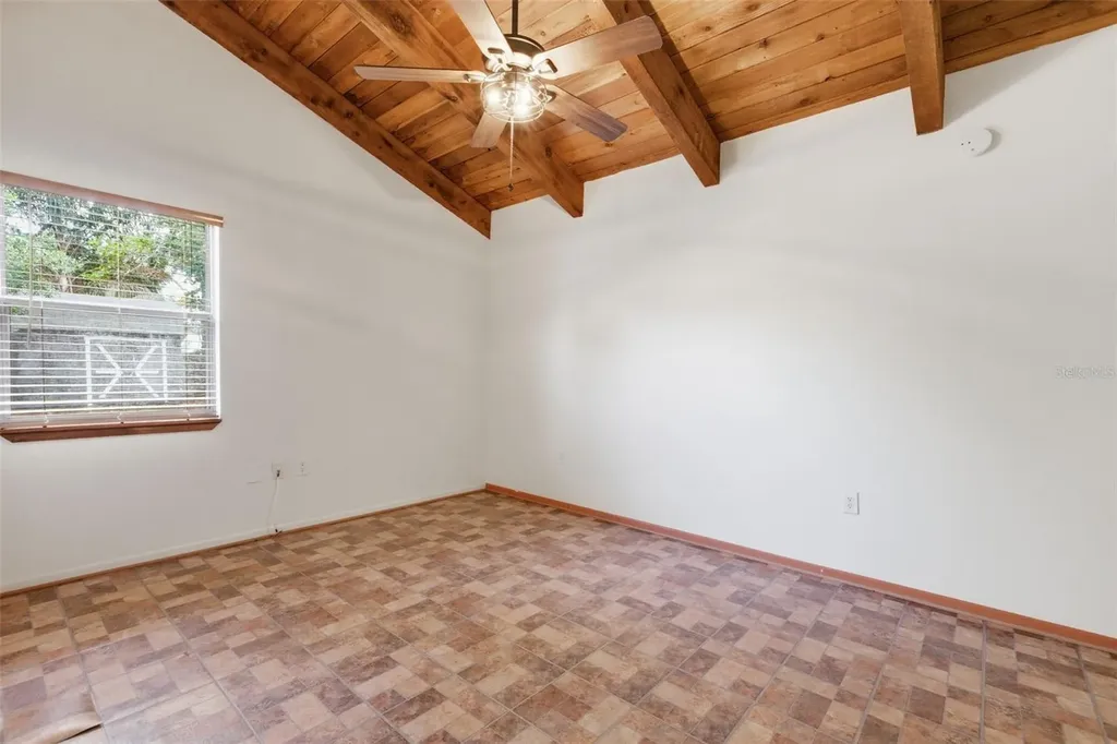 6440 68th Avenue N Pinellas Park FL 33781
