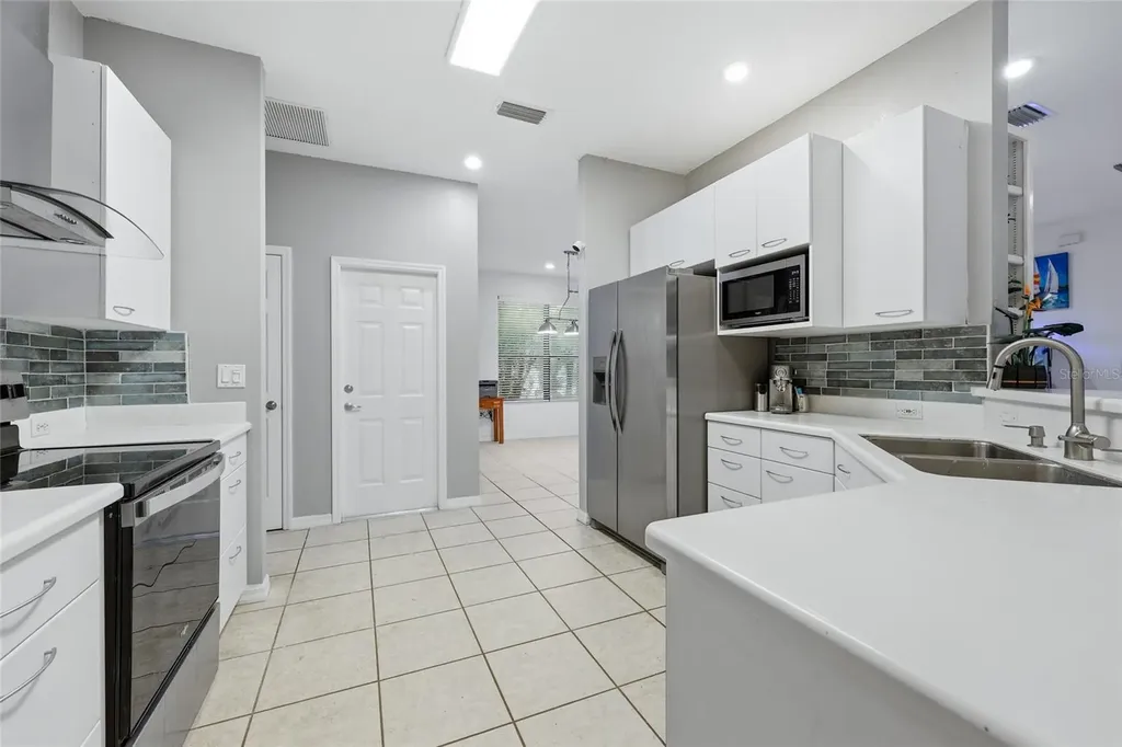 928 NW 120th Street Gainesville FL 32606