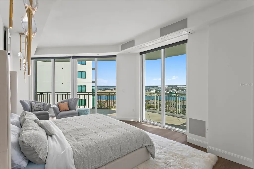 450 Knights Run Avenue Tampa FL 33602