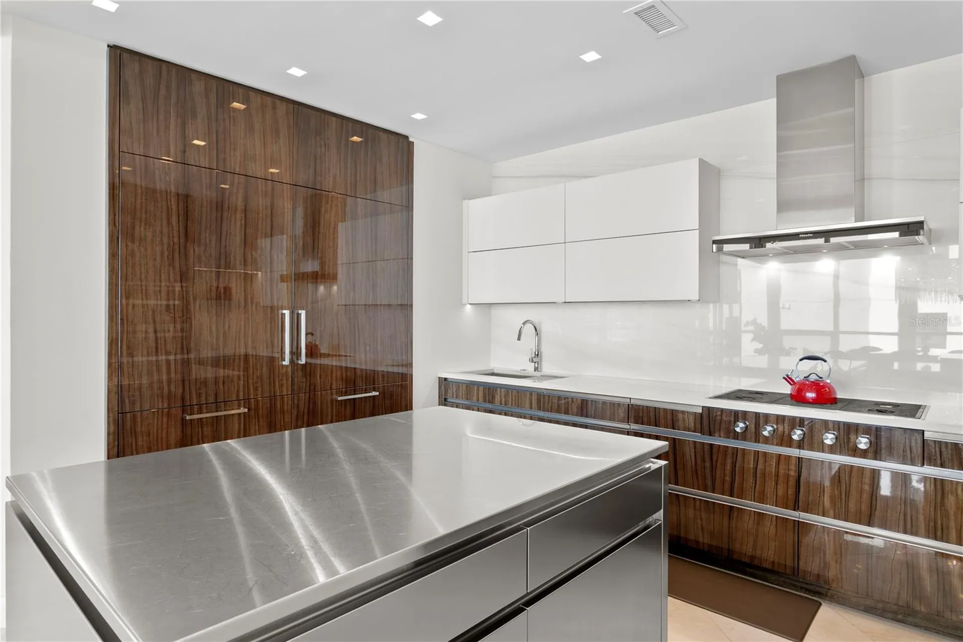 450 Knights Run Avenue Tampa FL 33602