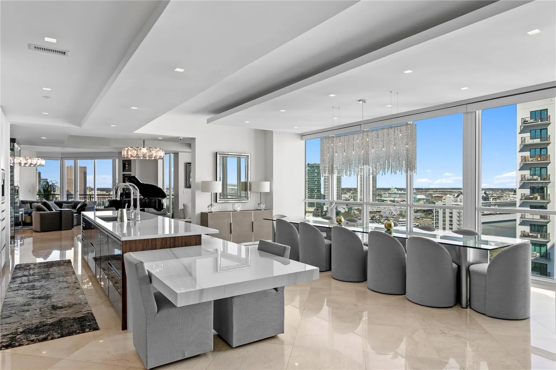 450 Knights Run Avenue Tampa FL 33602