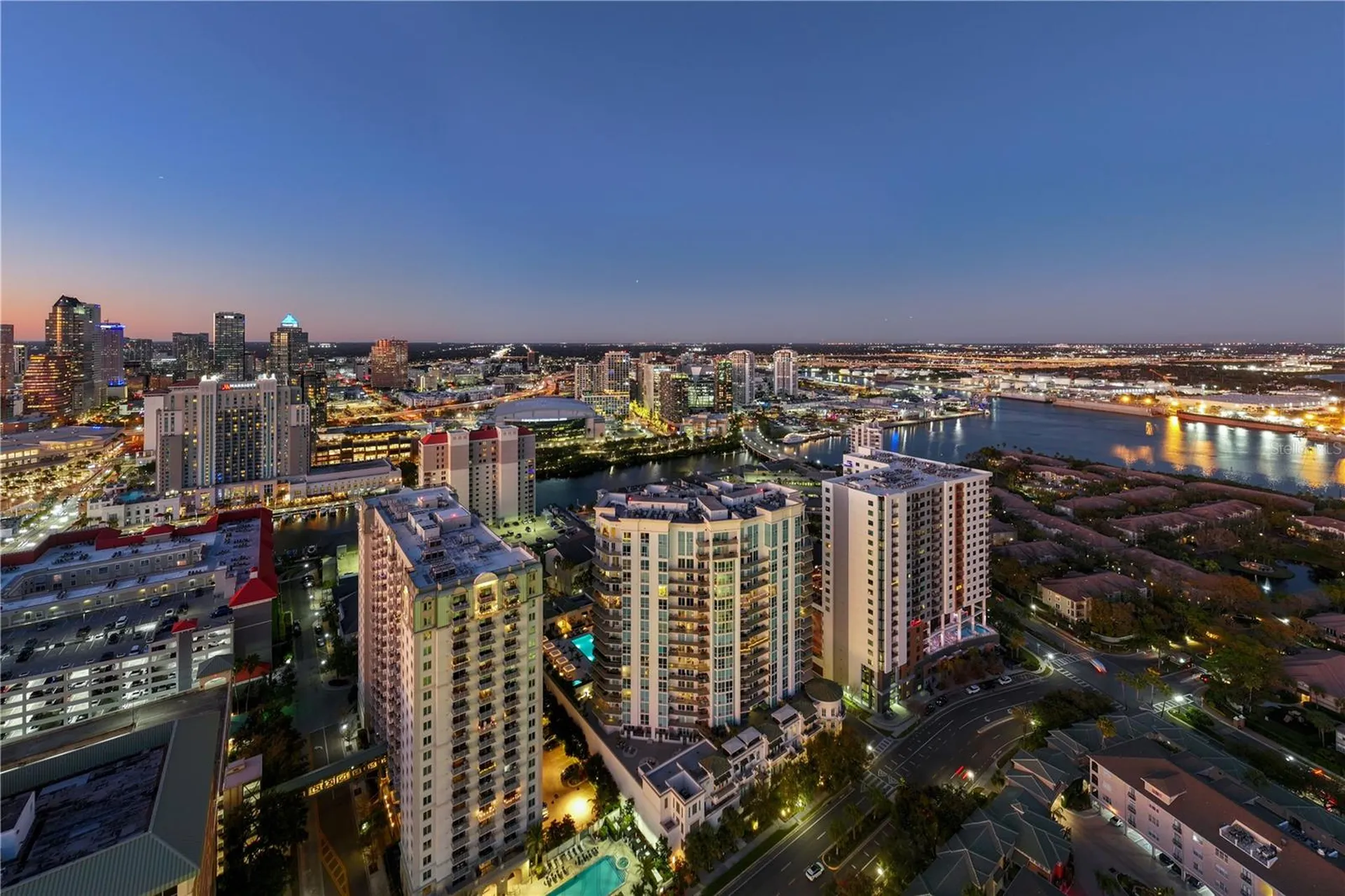 450 Knights Run Avenue Tampa FL 33602