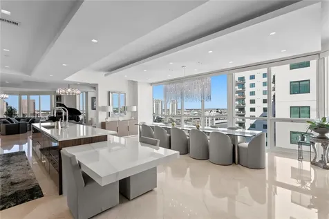 450 Knights Run Avenue Tampa FL 33602