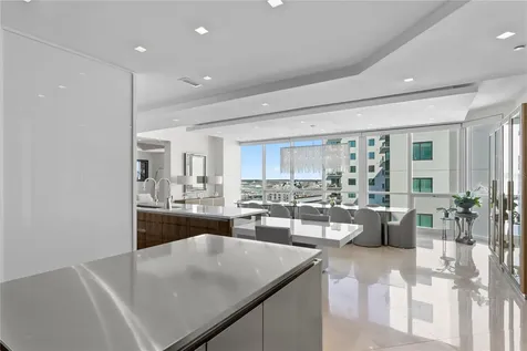 450 Knights Run Avenue Tampa FL 33602
