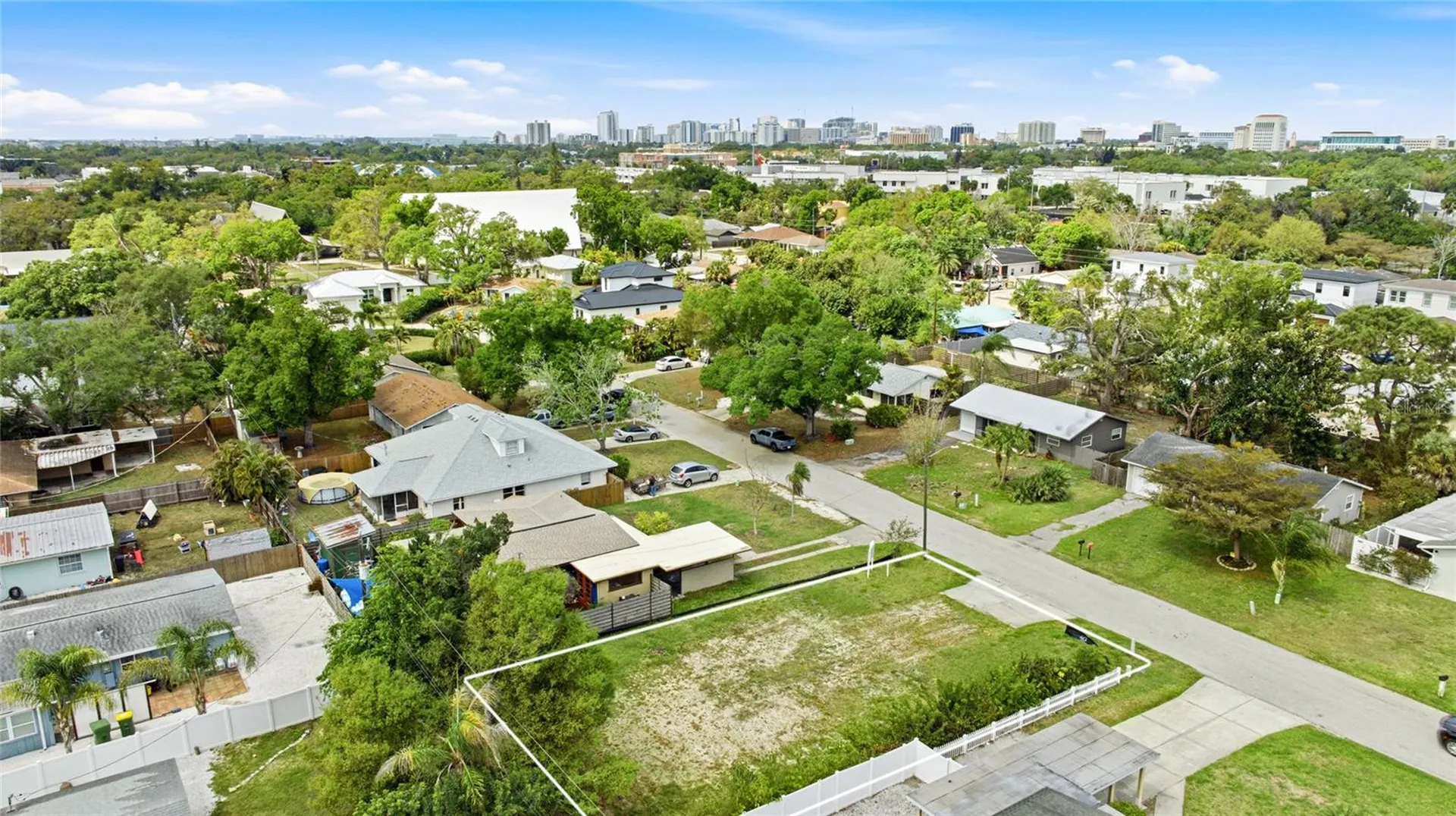2360 Loma Linda Street Sarasota FL 34239