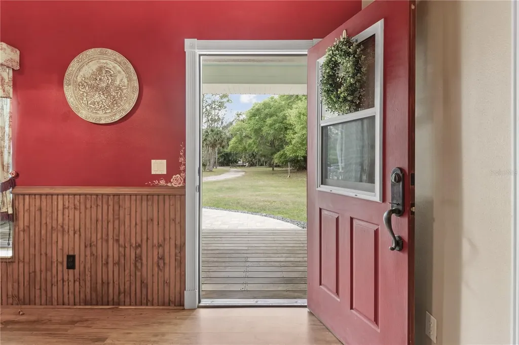 1621 Barr Oviedo FL 32765