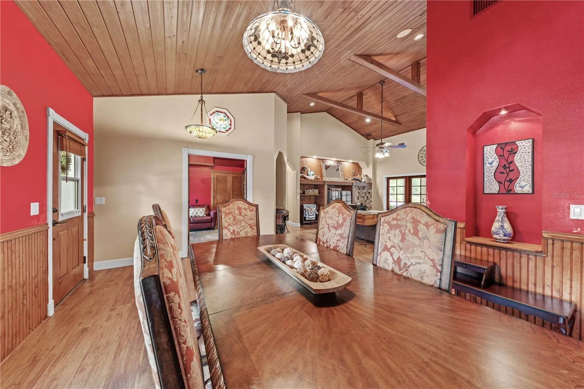 1621 Barr Oviedo FL 32765
