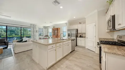 17241 Blue Ridge Place Bradenton FL 34211