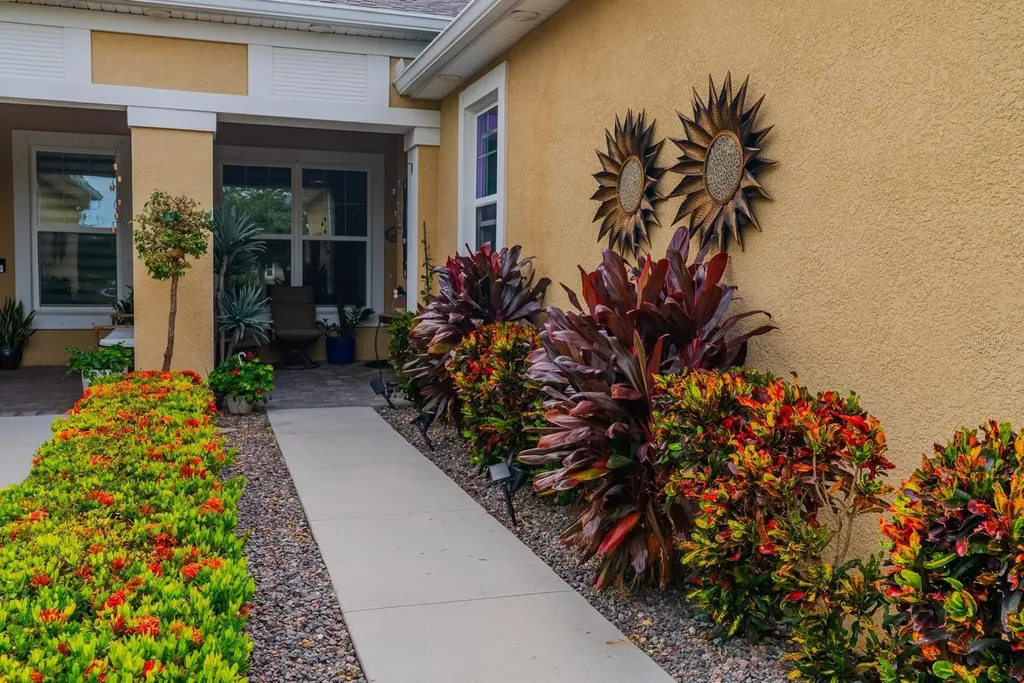 11716 Wrought Pine Loop Riverview FL 33569