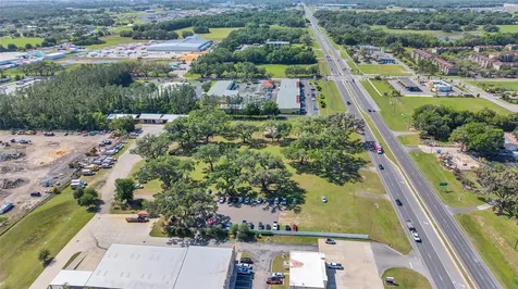 9935 N Us Highway 301 Wildwood FL 34785