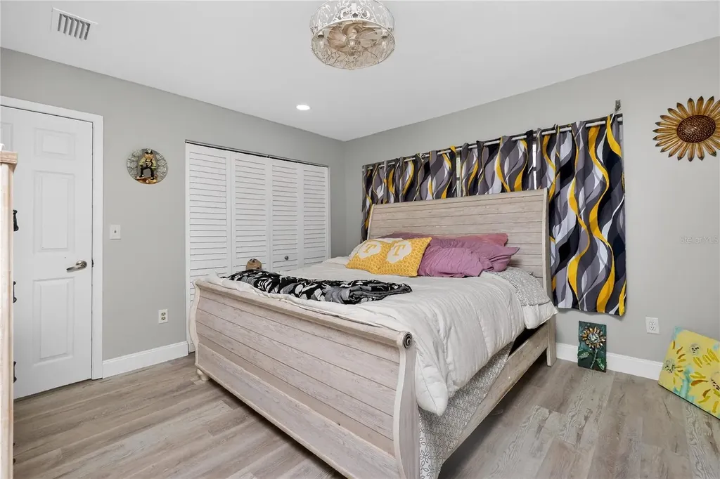 117 Bedford Drive NE Port Charlotte FL 33952
