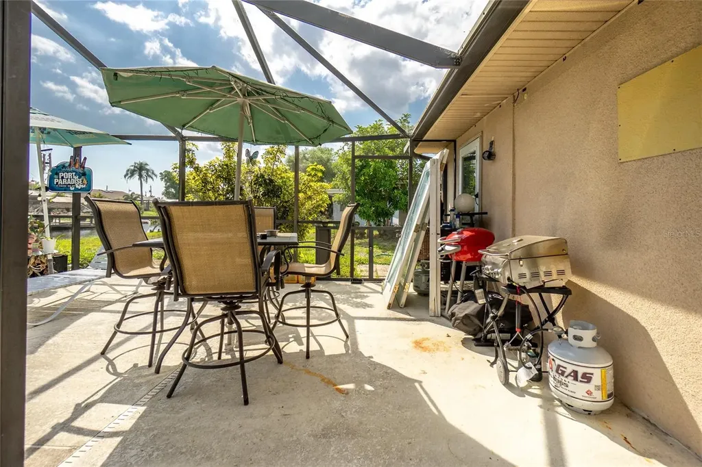 117 Bedford Drive NE Port Charlotte FL 33952