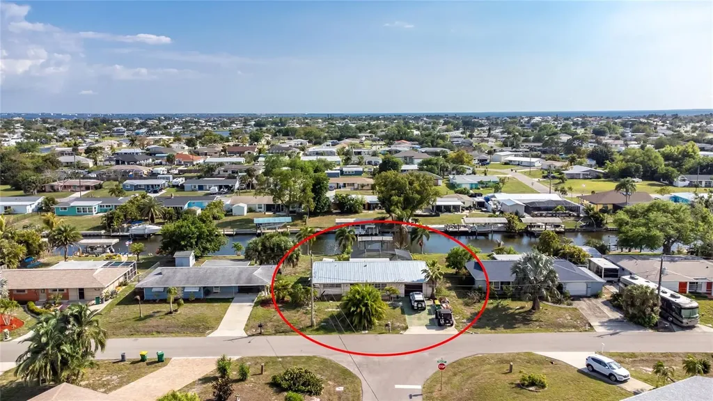 117 Bedford Drive NE Port Charlotte FL 33952