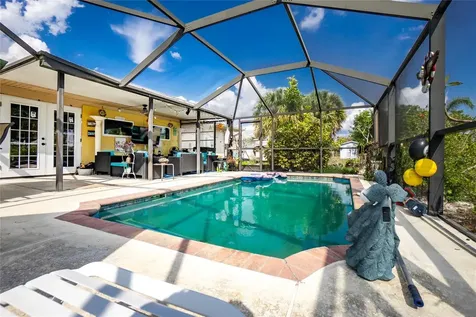 117 Bedford Drive NE Port Charlotte FL 33952