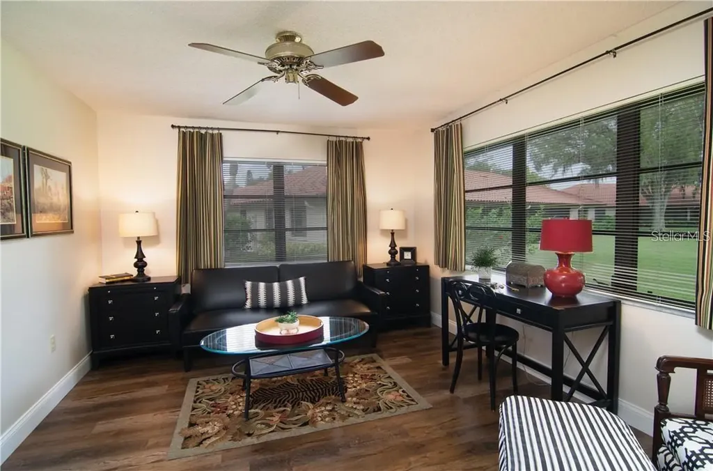 5635 Golf Pointe Drive Sarasota FL 34243