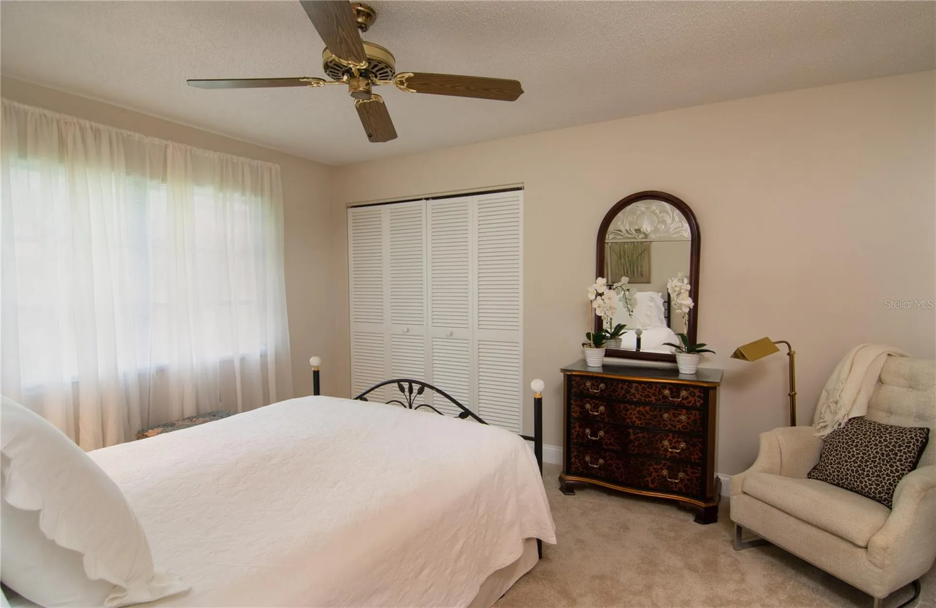 5635 Golf Pointe Drive Sarasota FL 34243