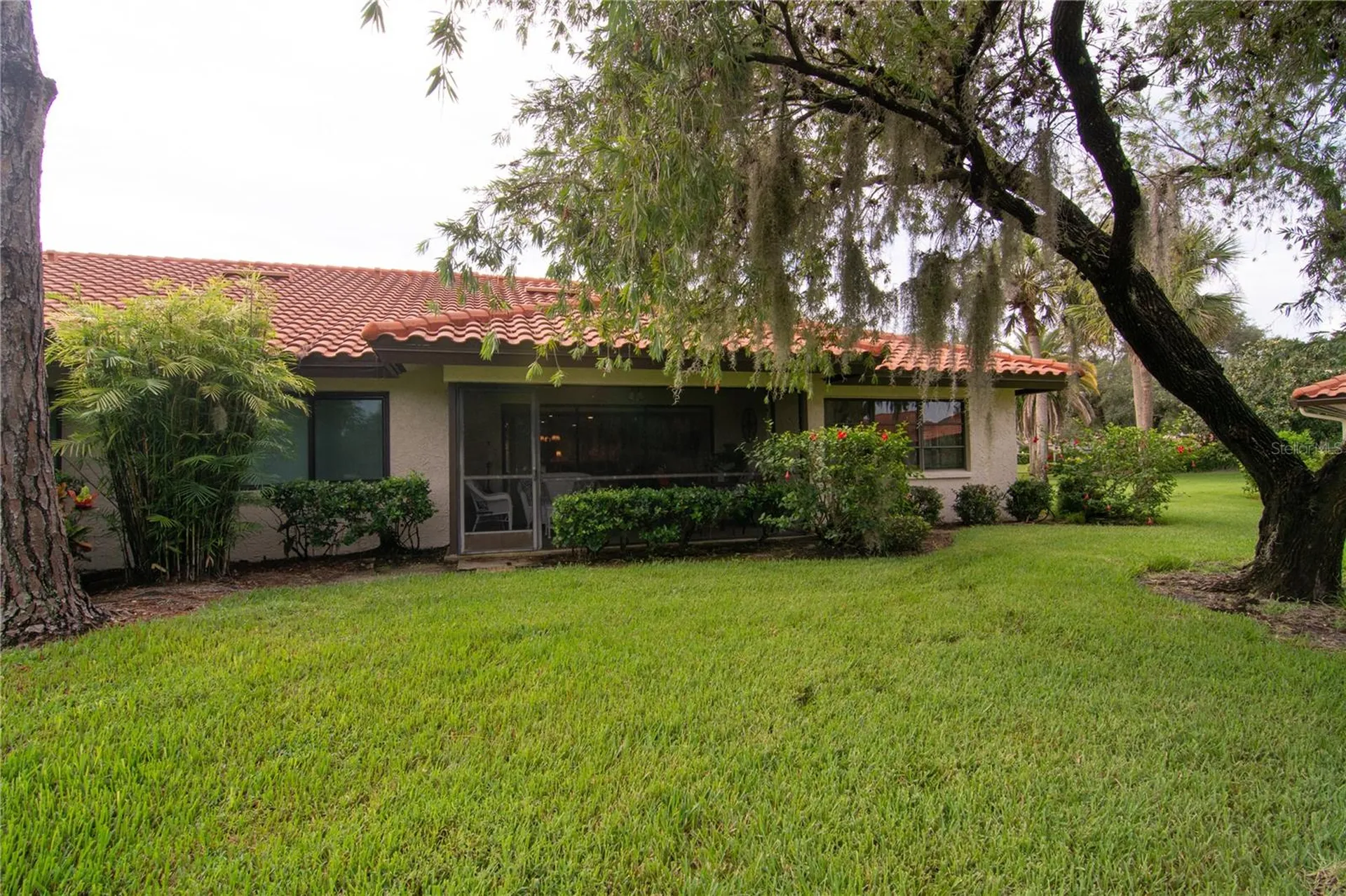 5635 Golf Pointe Drive Sarasota FL 34243