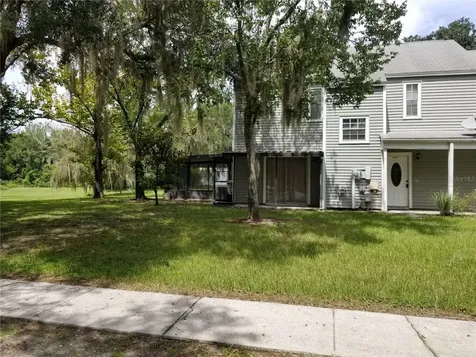 8202 Broward Place Temple Terrace FL 33637