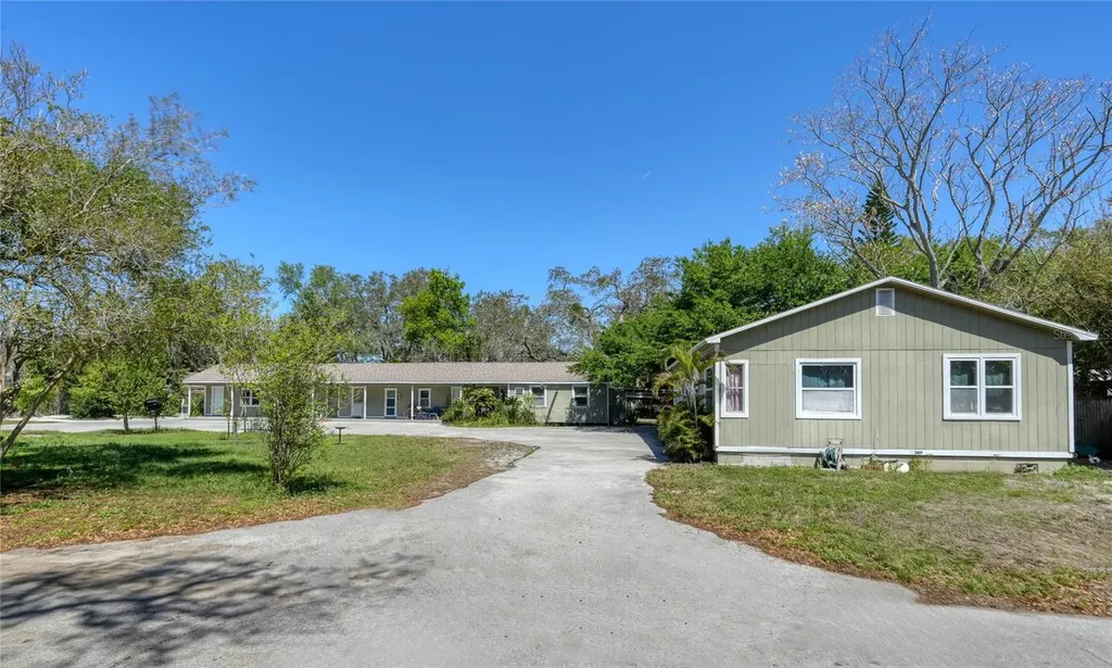614 Beverly Avenue Largo FL 33770