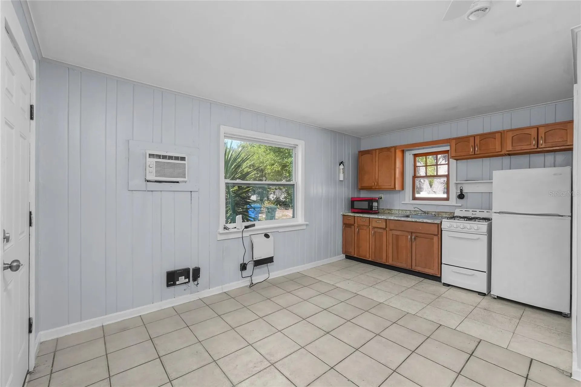 614 Beverly Avenue Largo FL 33770