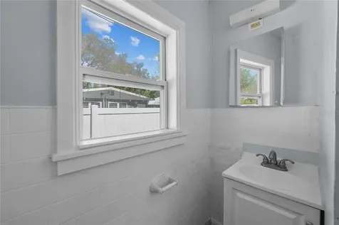614 Beverly Avenue Largo FL 33770