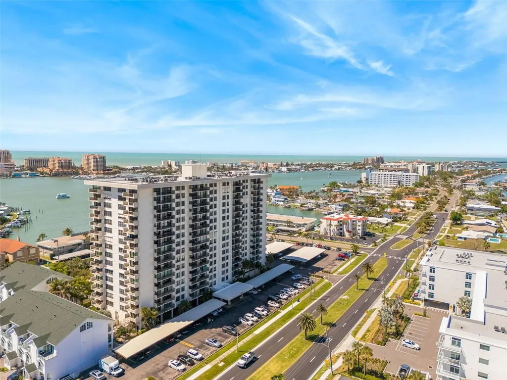 400 Island Way Clearwater Beach FL 33767