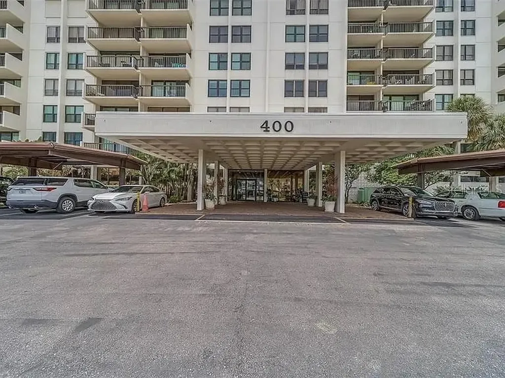 400 Island Way Clearwater Beach FL 33767