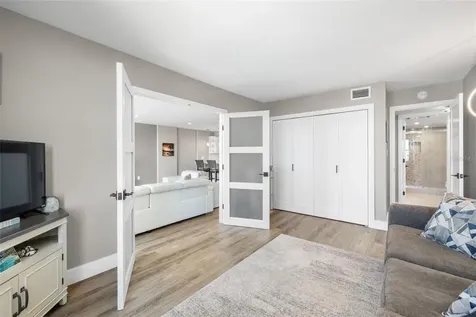 400 Island Way Clearwater Beach FL 33767