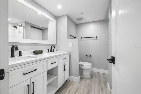 400 Island Way Clearwater Beach FL 33767