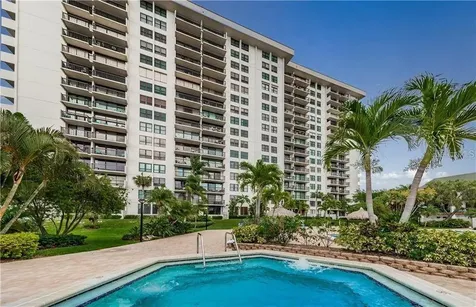 400 Island Way Clearwater Beach FL 33767