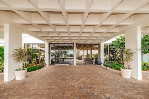 400 Island Way Clearwater Beach FL 33767