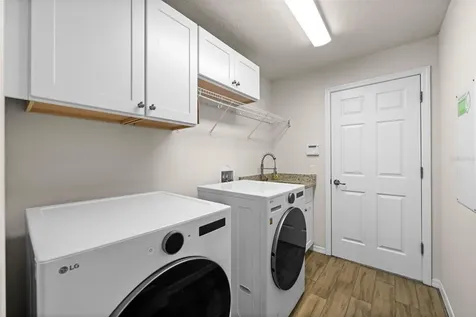 5326 Napa Drive Sarasota FL 34243