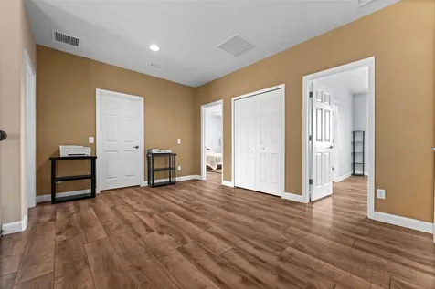 5326 Napa Drive Sarasota FL 34243