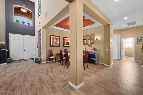 5326 Napa Drive Sarasota FL 34243