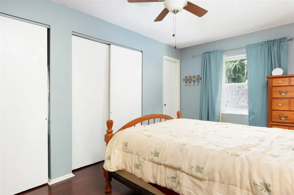 5206 Newton Avenue S Gulfport FL 33707