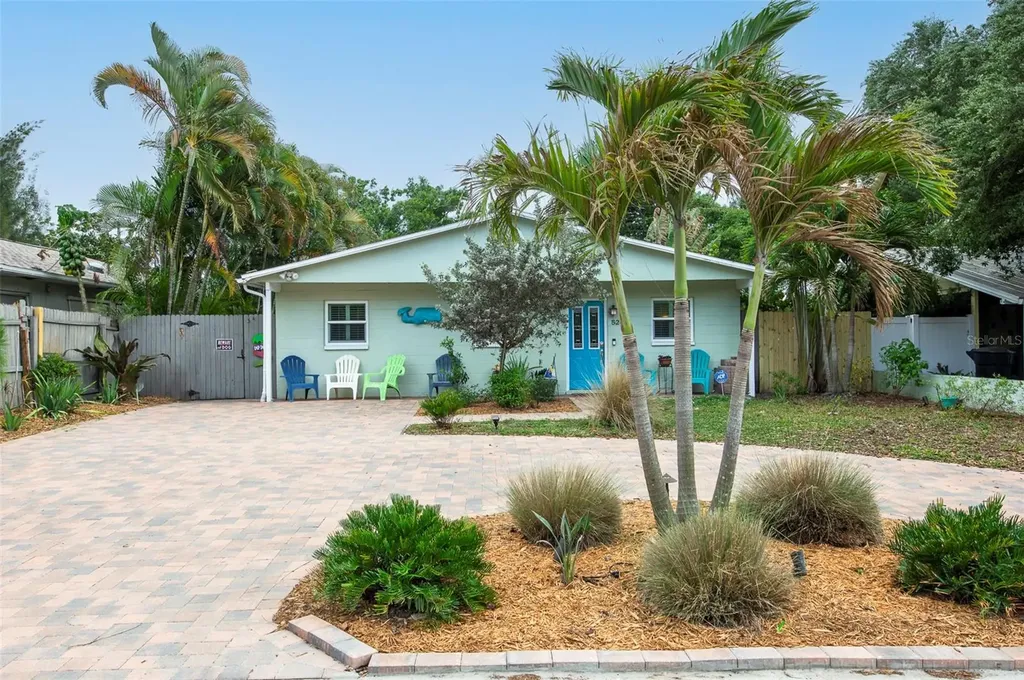 5206 Newton Avenue S Gulfport FL 33707
