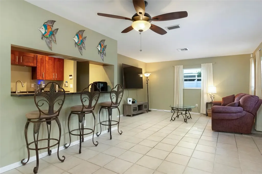 5206 Newton Avenue S Gulfport FL 33707