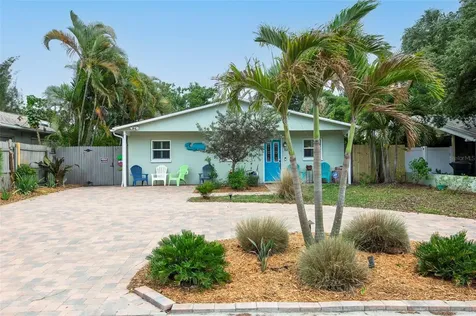 5206 Newton Avenue S Gulfport FL 33707