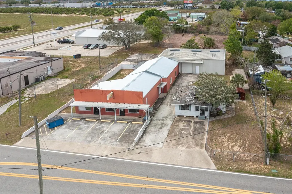 19 Evergreen Drive Lake Wales FL 33898